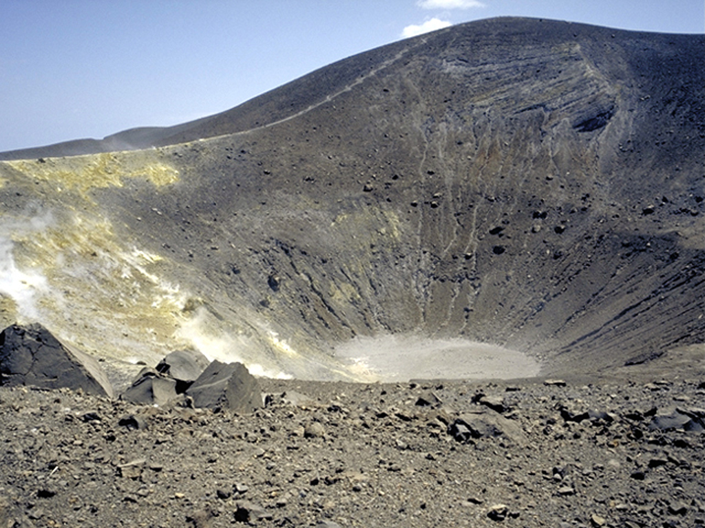 CRATERE_VULCANO